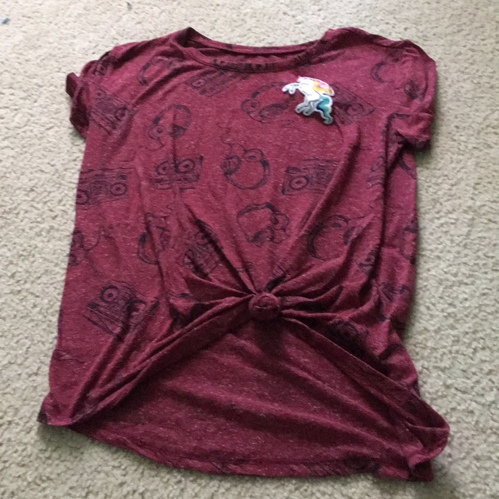 Headphones &Radio shirt with a unicorn patch on it